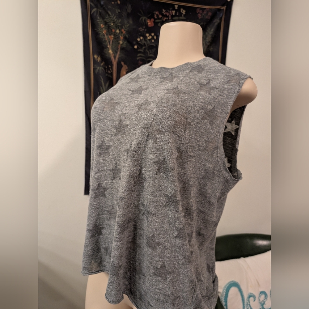 Nation LTD Star Print Sleeveless Top Gray Tank Casual Relaxed Fit L‎